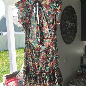Fun party dress! Size L 8/10. Only worn once!